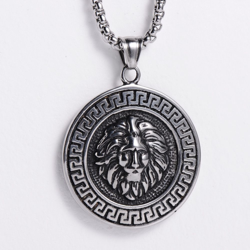 Lion Majesty (Pendant + Chain)