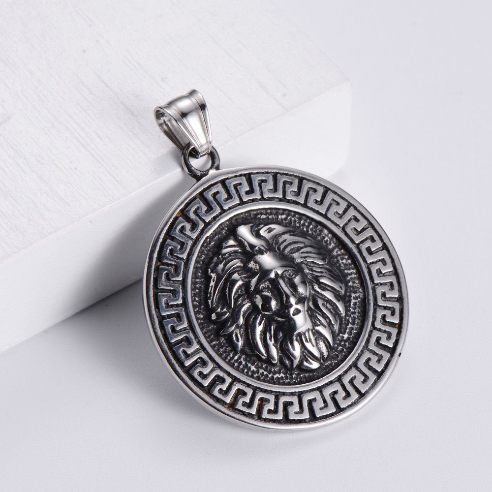 Lion Majesty (Pendant + Chain)