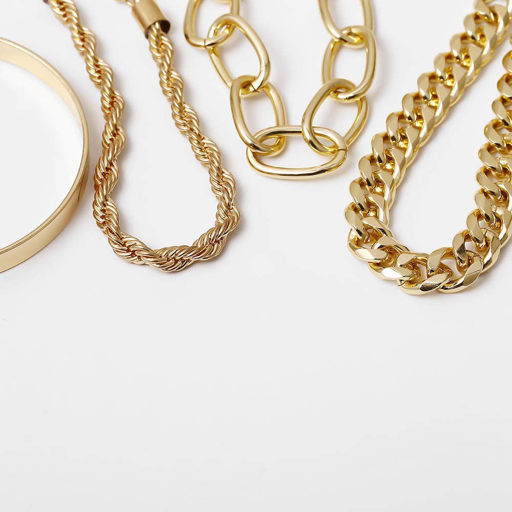 Bold Essence Gold Bracelet - Set Of 4