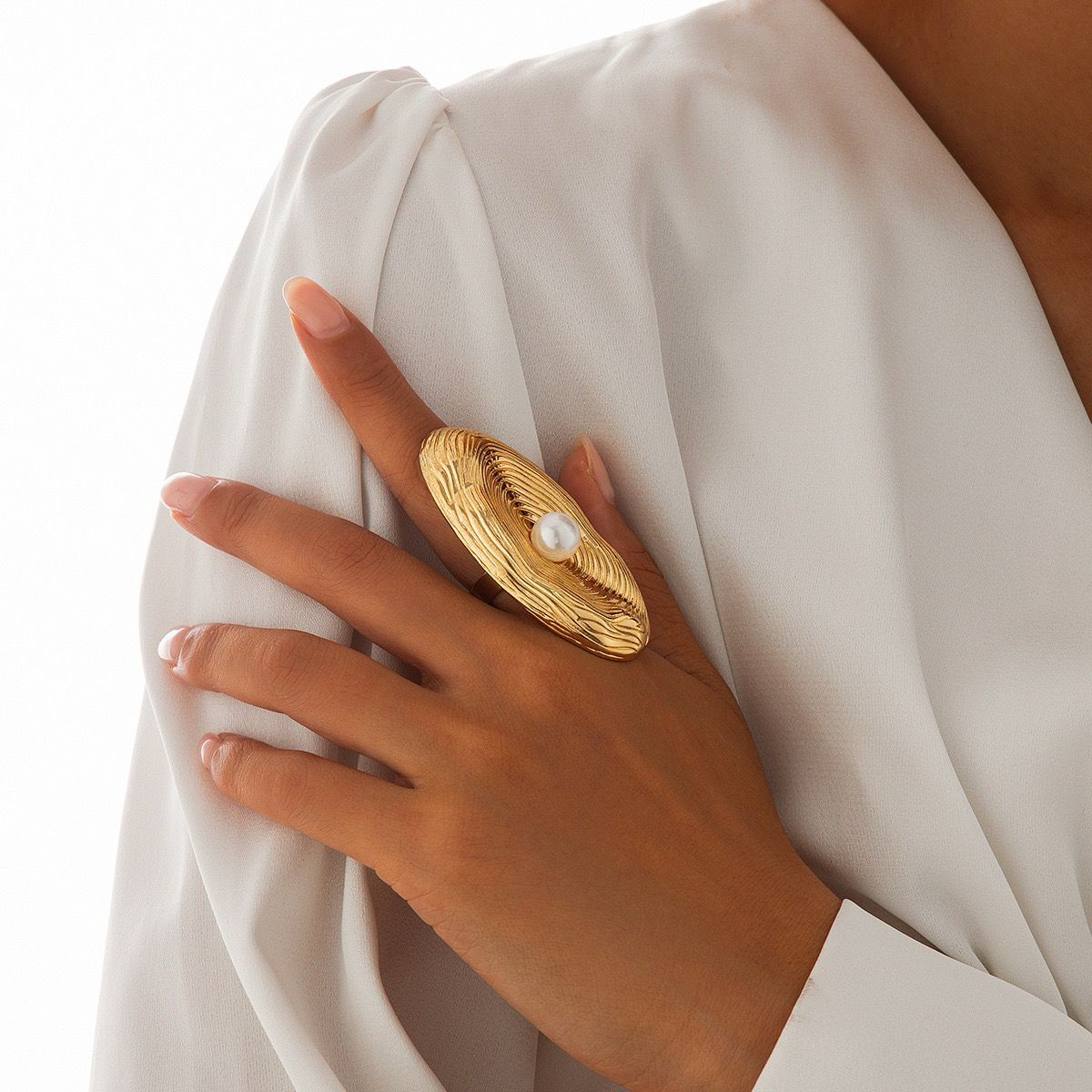 Bold Opal Pearl Metal Ring